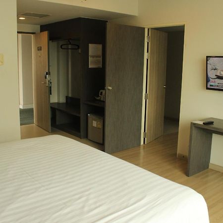 Leosor Hotel Nakhonratchasima Εξωτερικό φωτογραφία