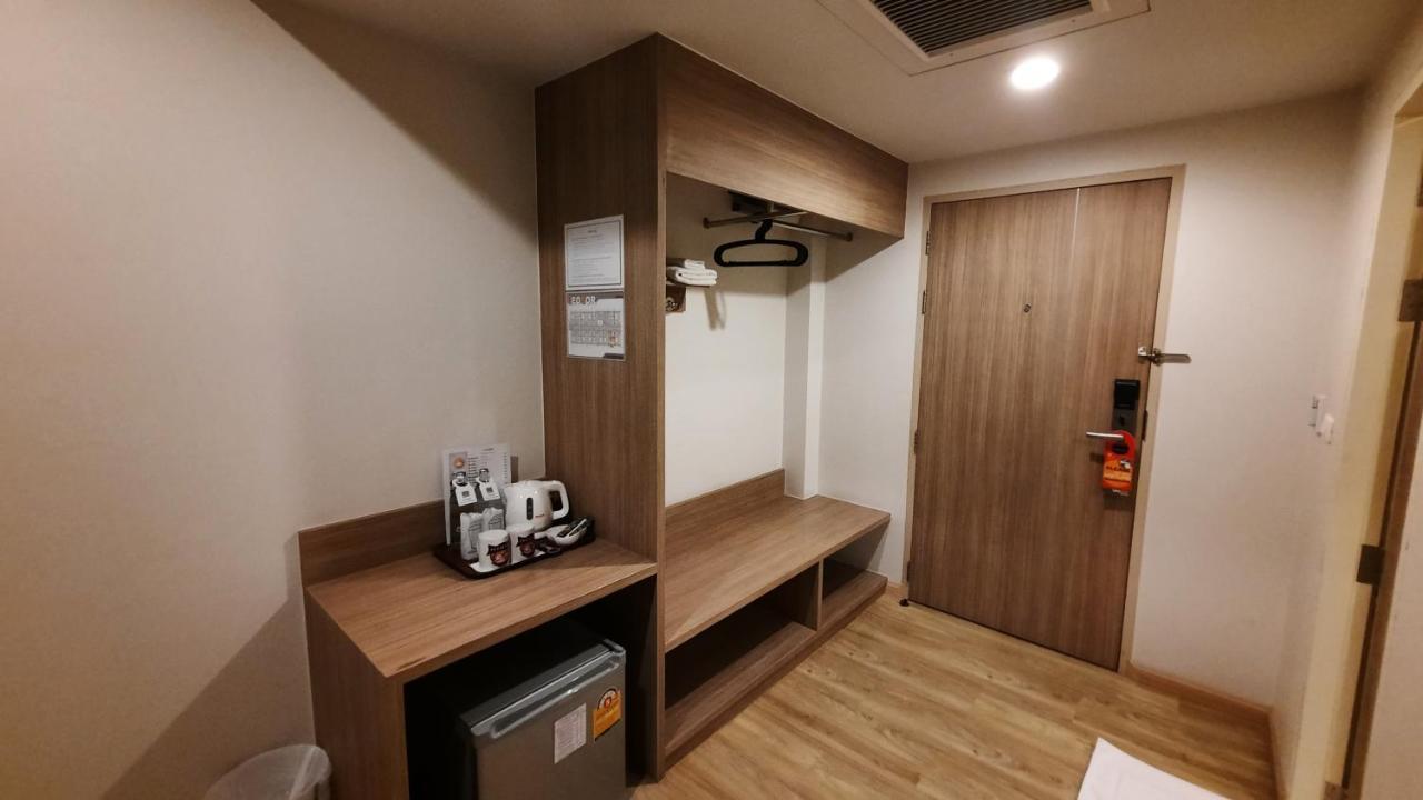 Leosor Hotel Nakhonratchasima Εξωτερικό φωτογραφία