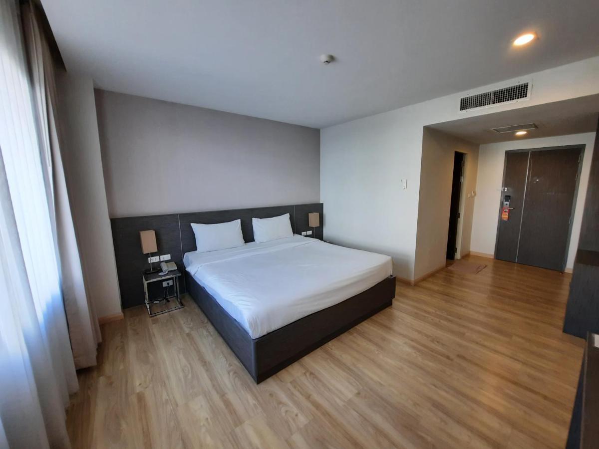 Leosor Hotel Nakhonratchasima Εξωτερικό φωτογραφία