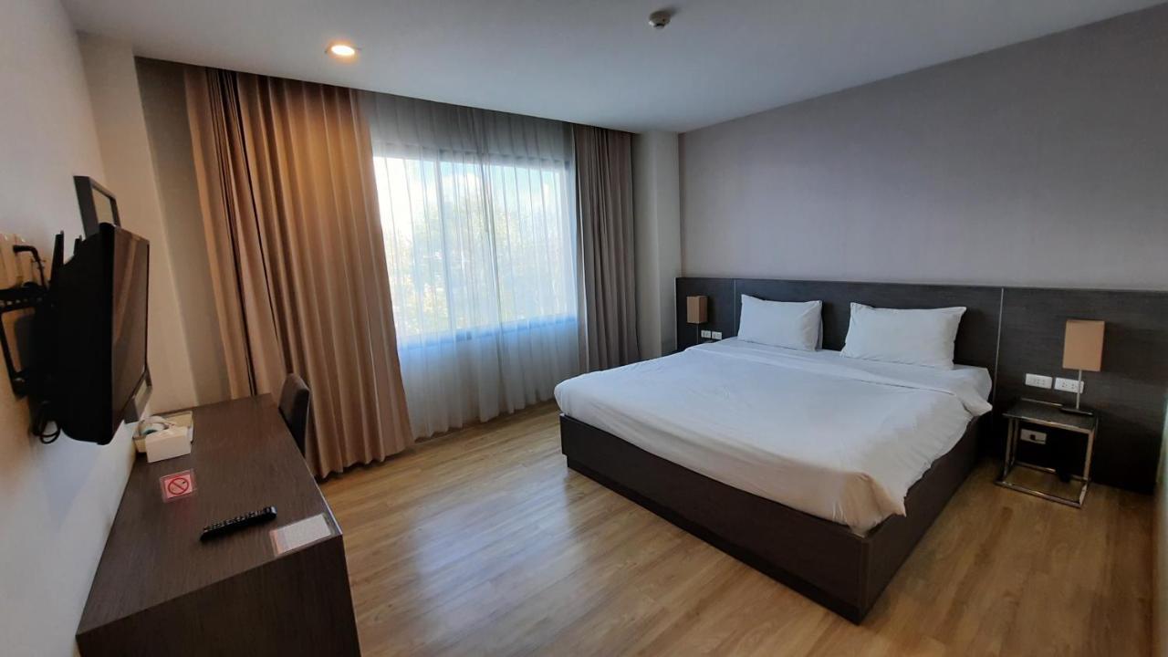 Leosor Hotel Nakhonratchasima Εξωτερικό φωτογραφία