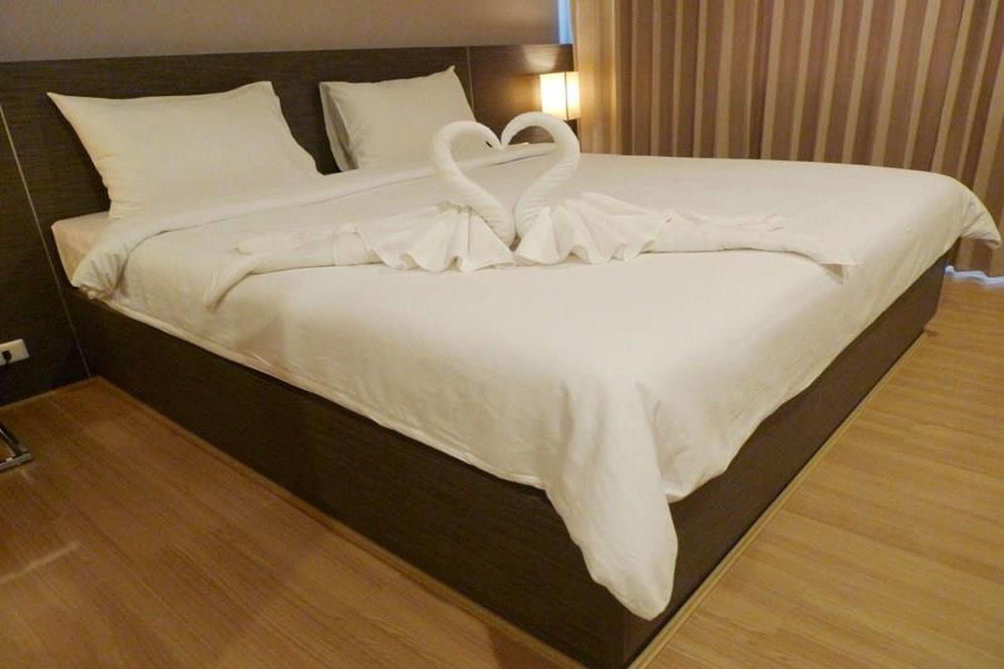 Leosor Hotel Nakhonratchasima Εξωτερικό φωτογραφία