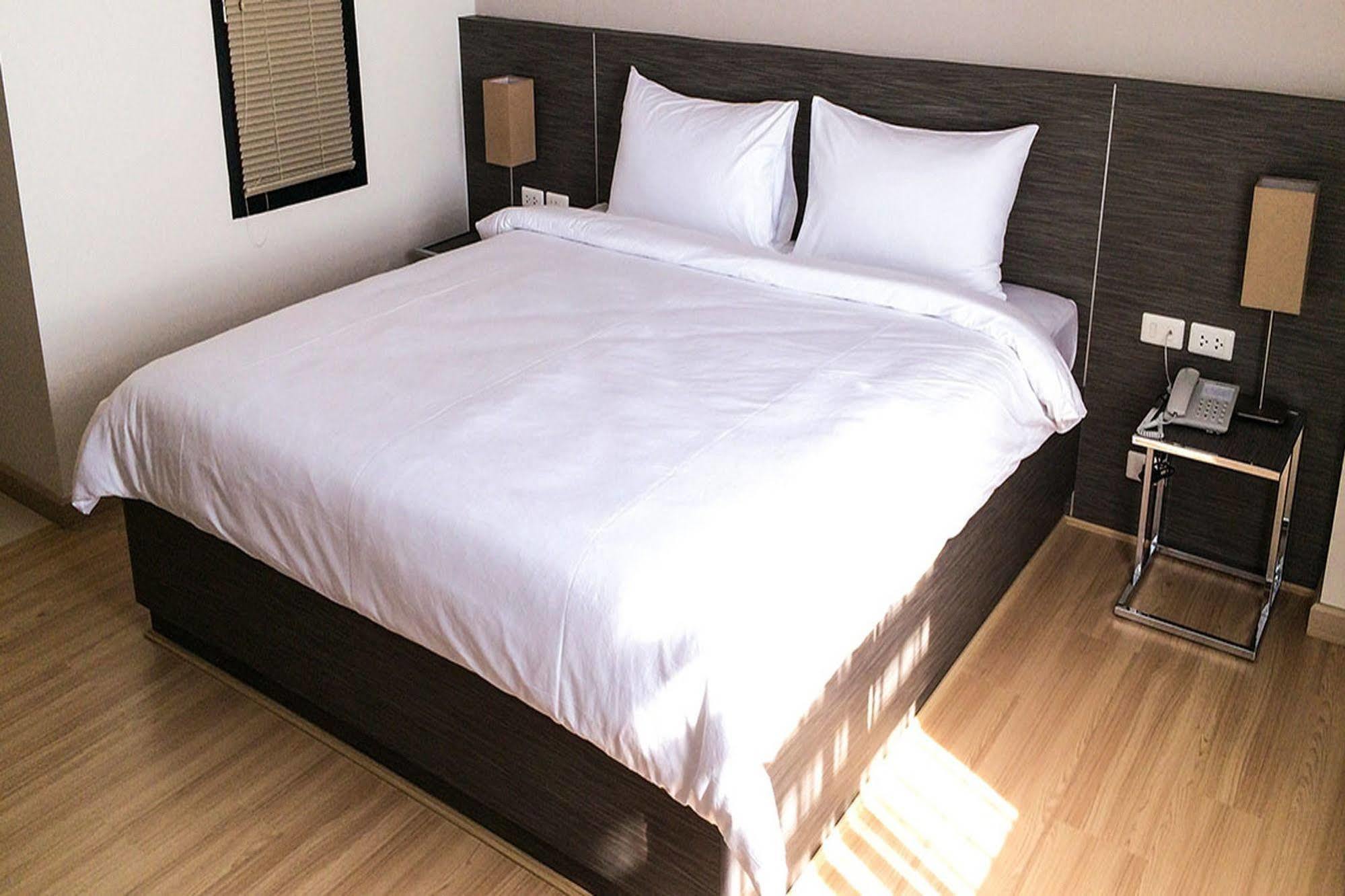 Leosor Hotel Nakhonratchasima Εξωτερικό φωτογραφία