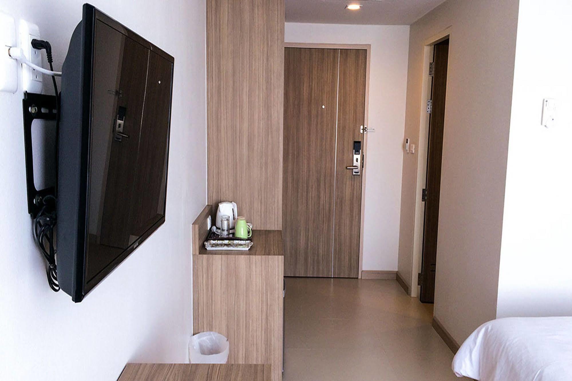 Leosor Hotel Nakhonratchasima Εξωτερικό φωτογραφία